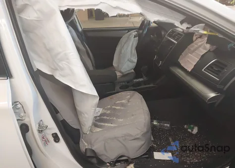 2018 Subaru Outback 2.5I Premium из США, поврежденный, VIN 4S4BSAFC9J3351088